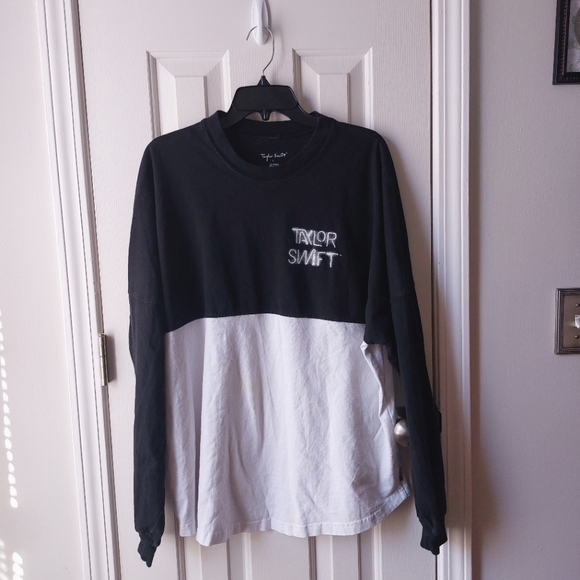 Taylor Swift Tops - RARE "Taylor Swift 1989" Black & White Long-Sleeve Tee Shirt - Spirit Jersey